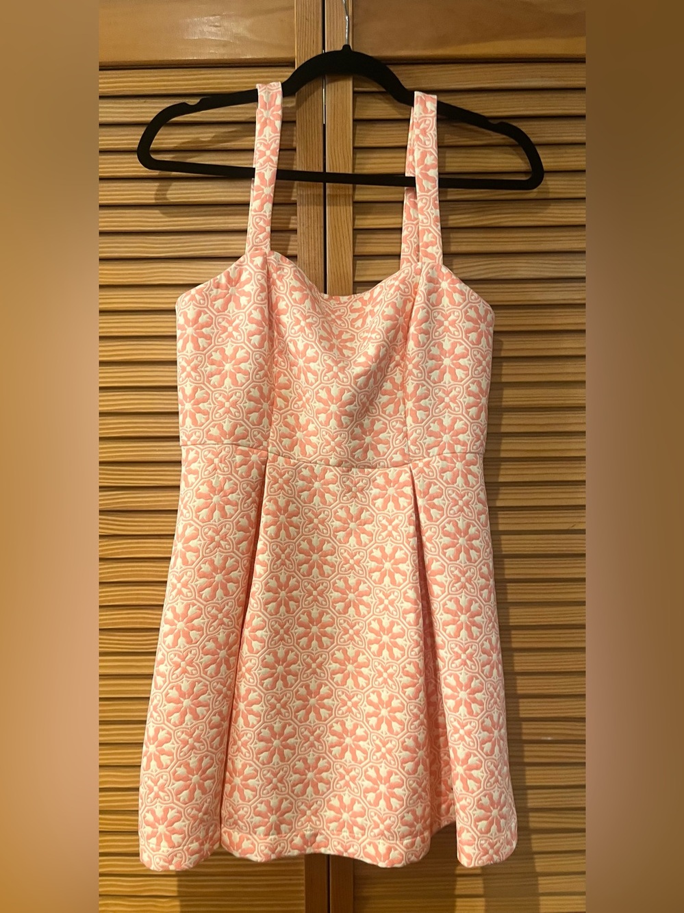 Forever 21 Coral and Cream Floral Jacquard Mini Dress